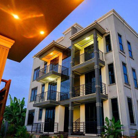 Hilltop Apartments Bwebajja Exterior photo